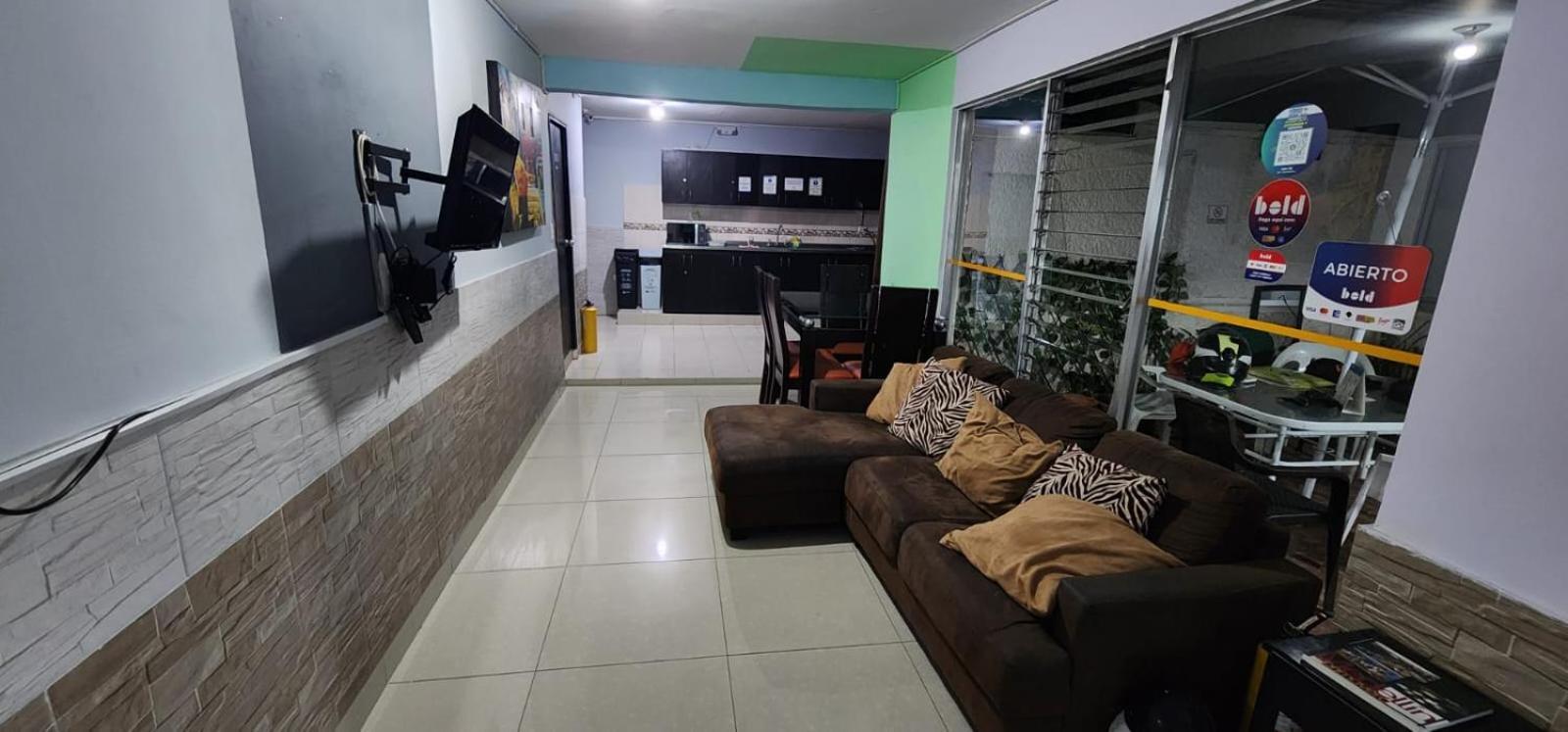 Hotel Medellin Calasanz Экстерьер фото